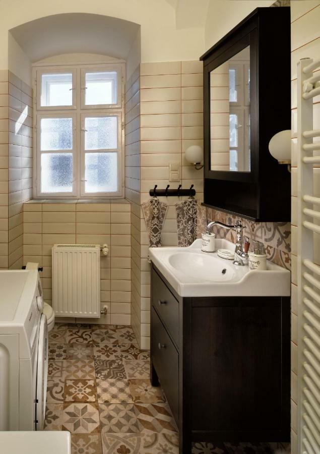 Melody Apartman Eger Exteriör bild